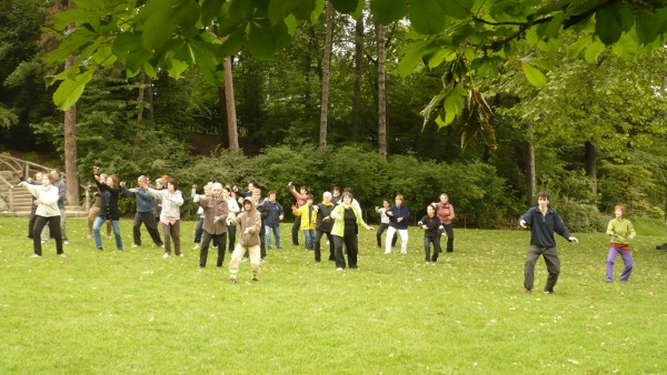 Pratiquants de Tai Chi - Jean Bru